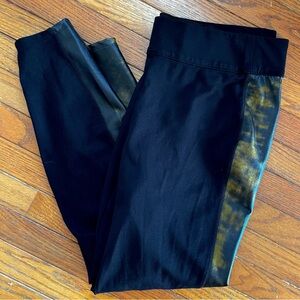 Lane Bryant Stylish Black leggings with faux leather gold insert size 18/20